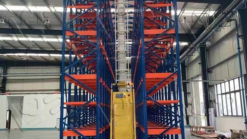 防静电塑料托盘：揭秘其性能与选型要点